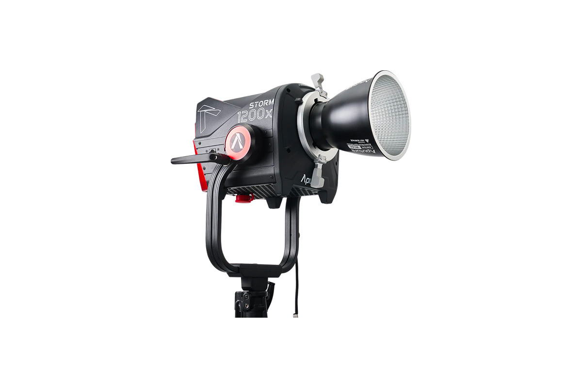 Lumière-aputure-1200x 1 aputure 1200X cinekinox location